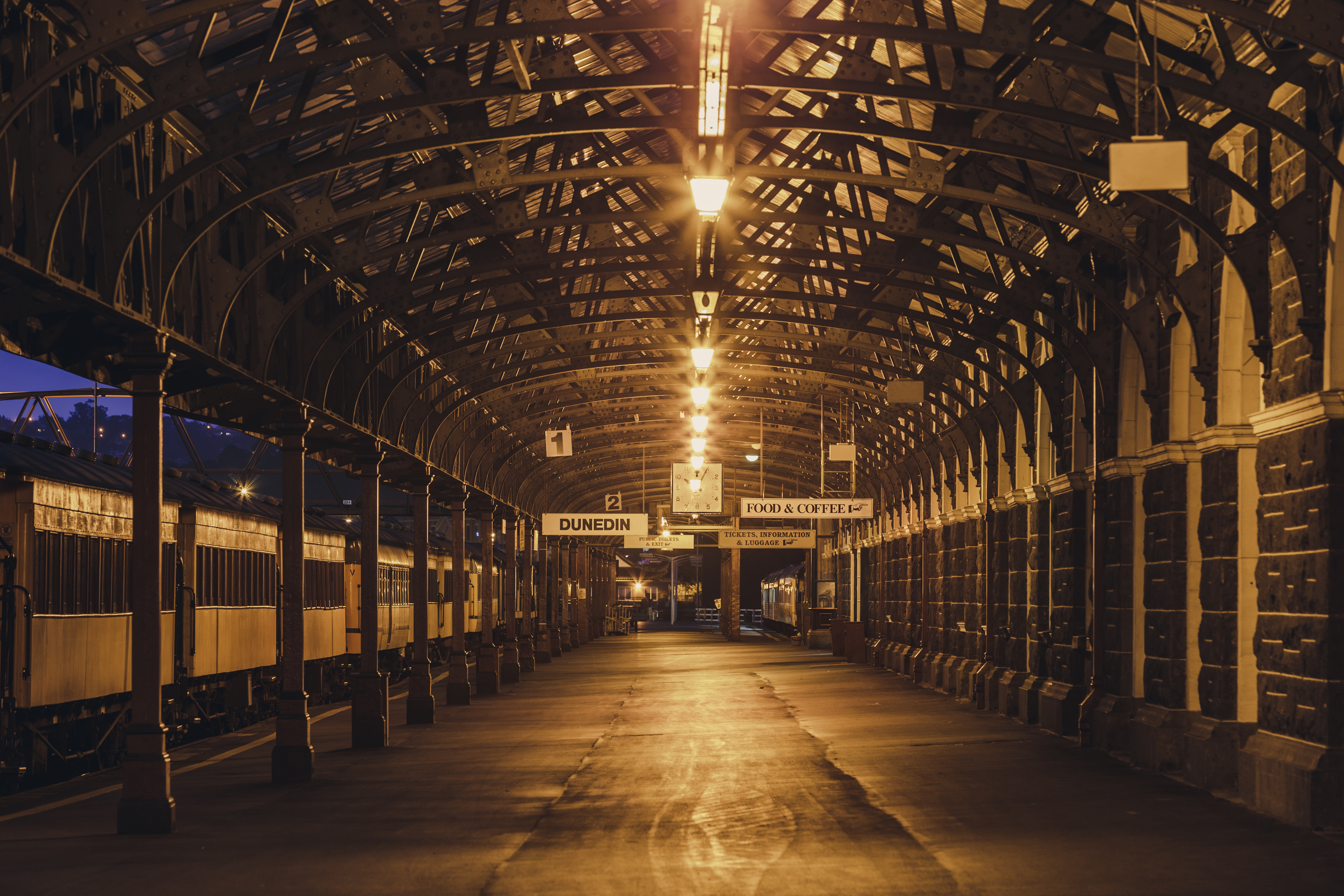 Food & Coffee, Dunedin Railway Station