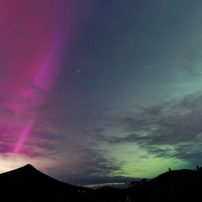 Eruption of Light II, Hoopers Inlet